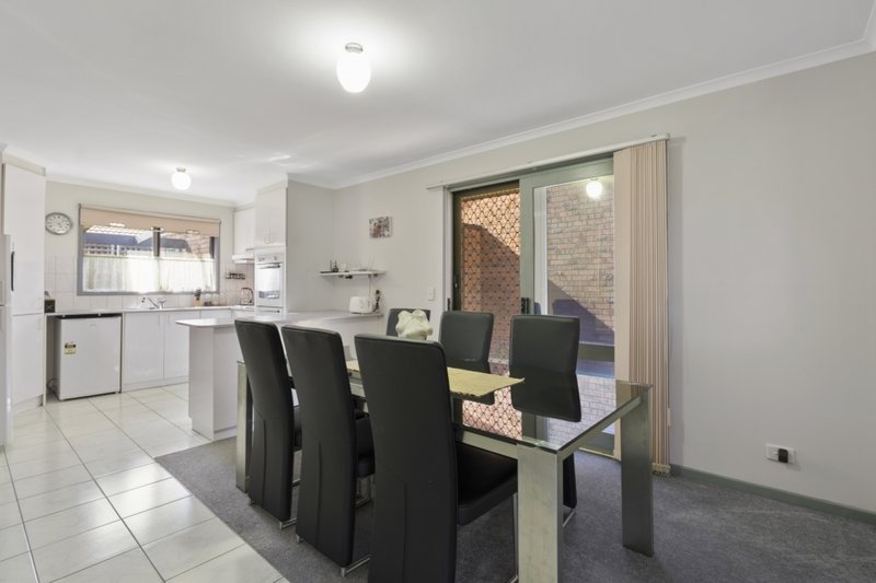 Photo - 8/183 Shaws Road, Werribee VIC 3030 - Image 5