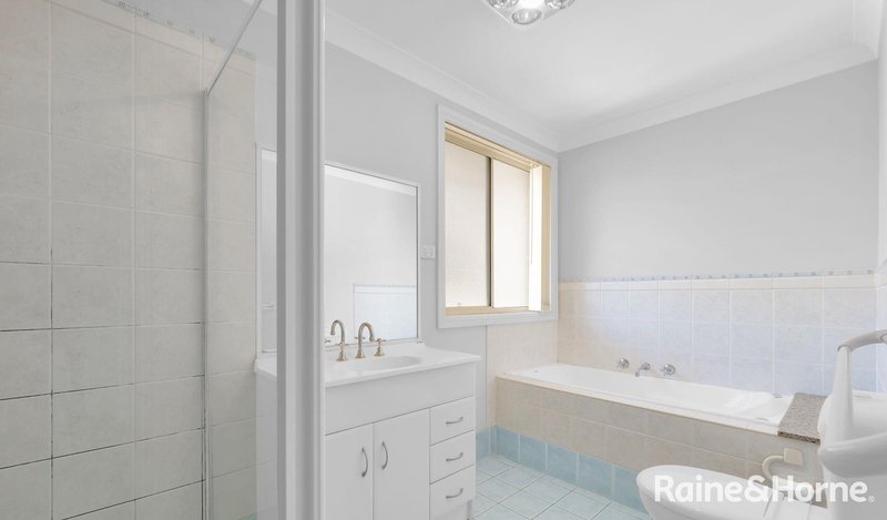 Photo - 8/19-21 Alexander Crescent, Macquarie Fields NSW 2564 - Image 6