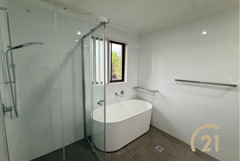 Photo - 8/19 Alderson Avenue, Liverpool NSW 2170 - Image 6
