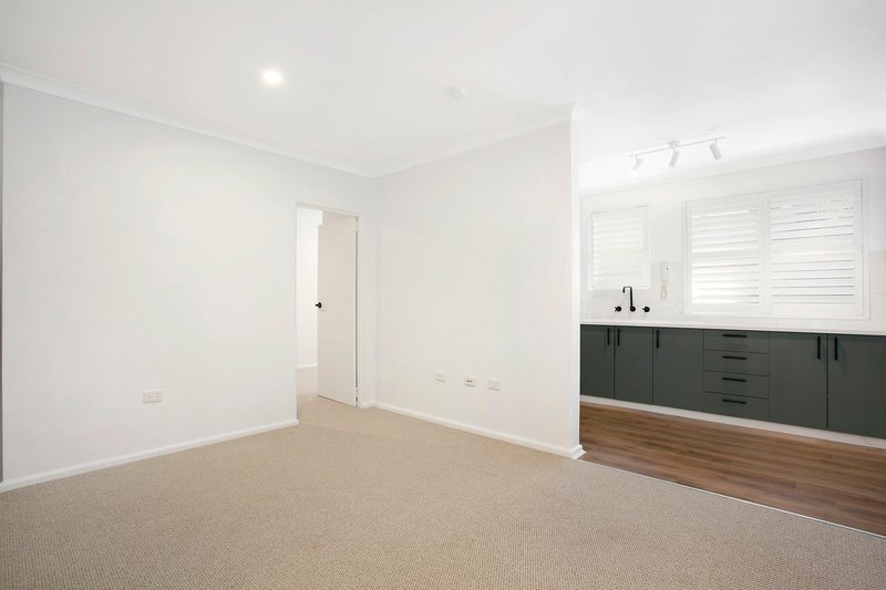 Photo - 8/19 Kingsway , Dee Why NSW 2099 - Image 4