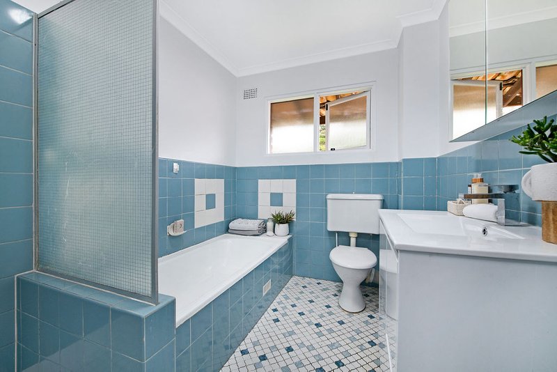 Photo - 8/19 Orpington Street, Ashfield NSW 2131 - Image 7