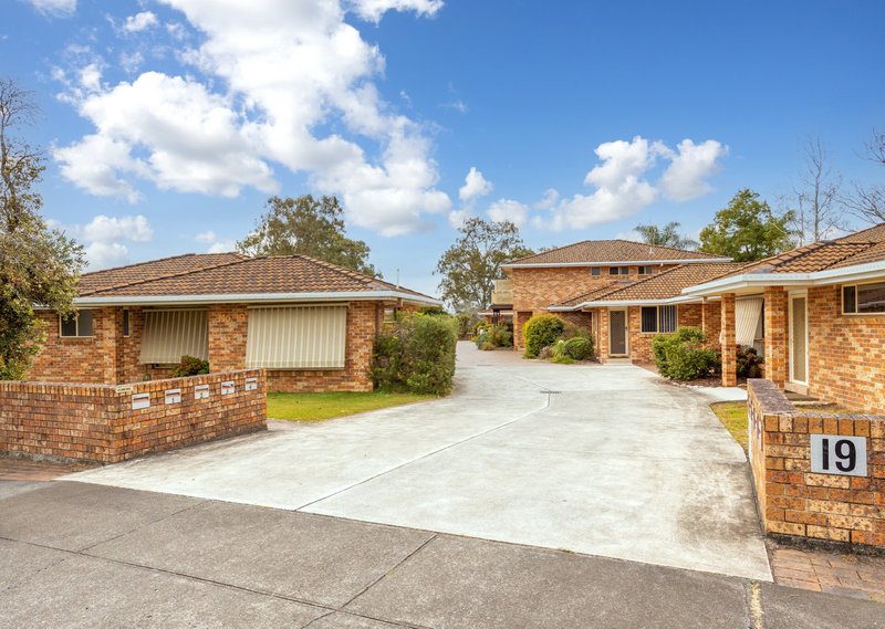 Photo - 8/19 Wingham Road, Taree NSW 2430 - Image 2