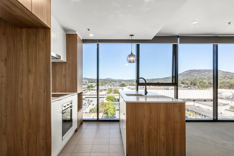 Photo - 819/15 Bowes Street, Phillip ACT 2606 - Image 5
