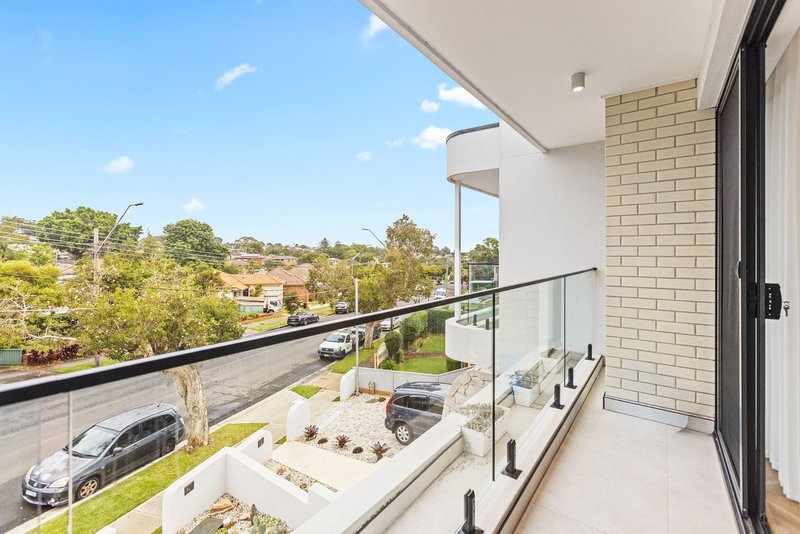 Photo - 81A Broadarrow Road, Narwee NSW 2209 - Image 18