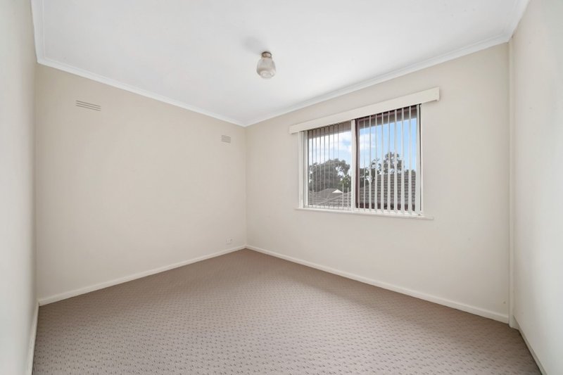 Photo - 8/1A Whitworth Ave , Springvale VIC 3171 - Image 3