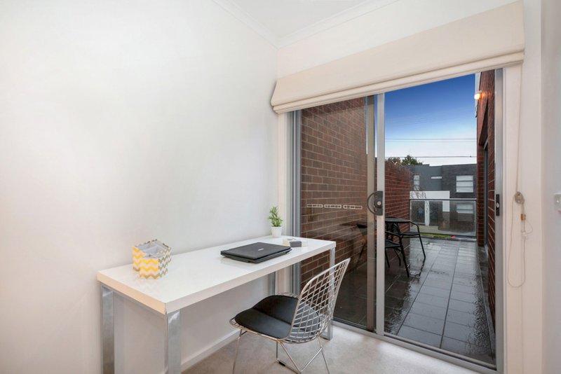 Photo - 8/1A Wilkinson Street, Reservoir VIC 3073 - Image 8