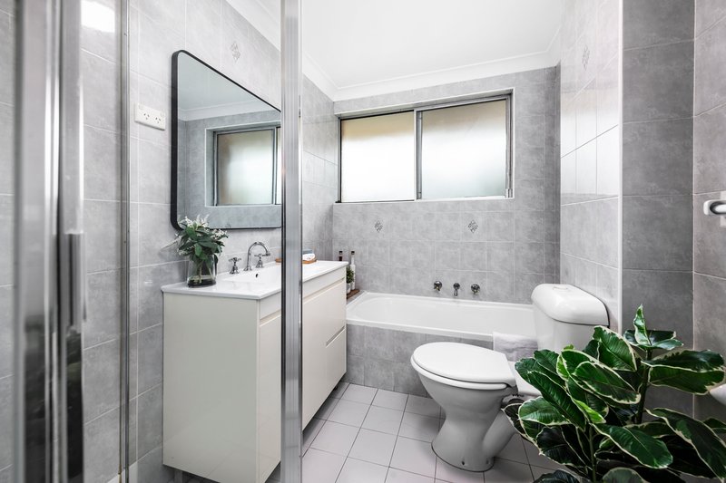 Photo - 8/1C Kooringa Road, Chatswood NSW 2067 - Image 6