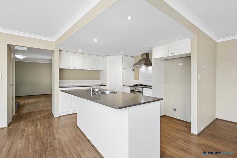 Photo - 81C Weaponess Road, Scarborough WA 6019 - Image 8