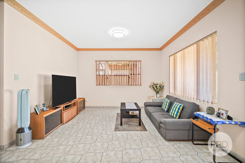 Photo - 81D Hannans Road, Riverwood NSW 2210 - Image 3