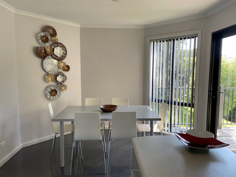 Photo - 8/2-18 Nicholas Avenue, Metung VIC 3904 - Image 5