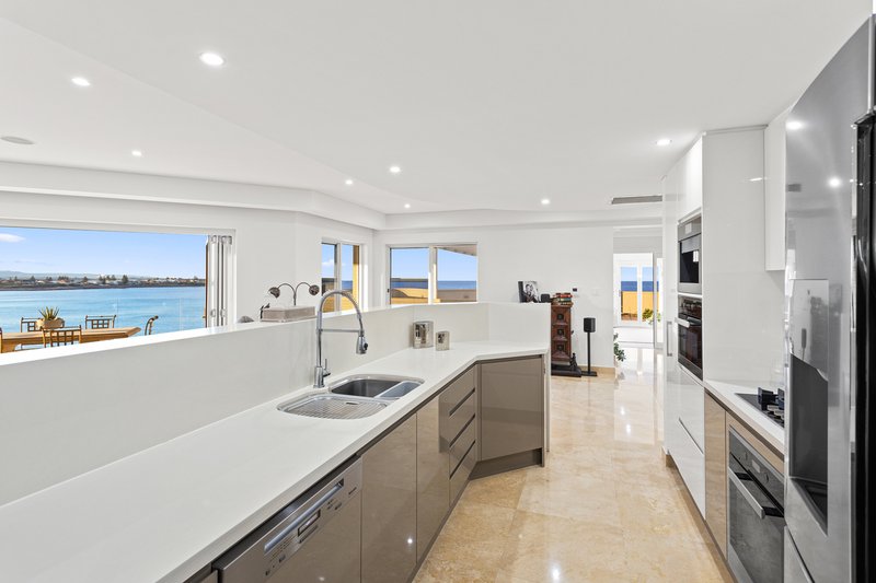 Photo - 8/2-6 Surf Road, Shellharbour NSW 2529 - Image 6