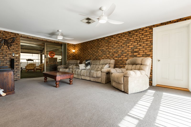 Photo - 82-84 Flora Avenue, Mildura VIC 3500 - Image 5