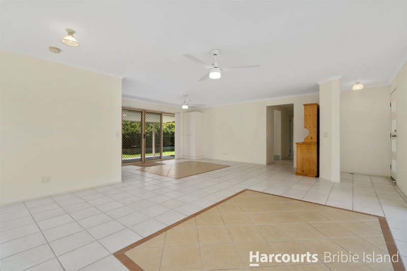 Photo - 82 Avon Avenue, Banksia Beach QLD 4507 - Image 5