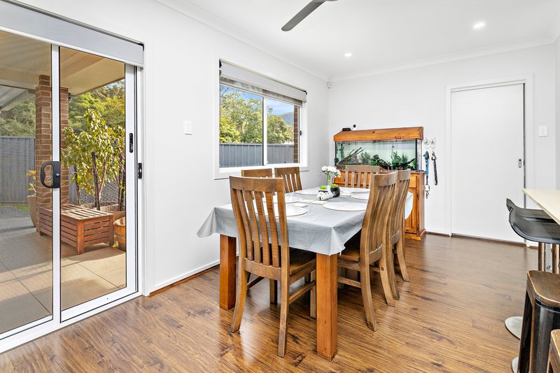 Photo - 82 Bankbook Drive, Wongawilli NSW 2530 - Image 4