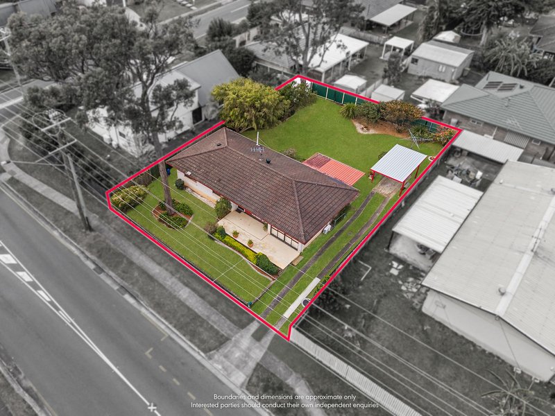 Photo - 82 Barbaralla Drive, Springwood QLD 4127 - Image 20