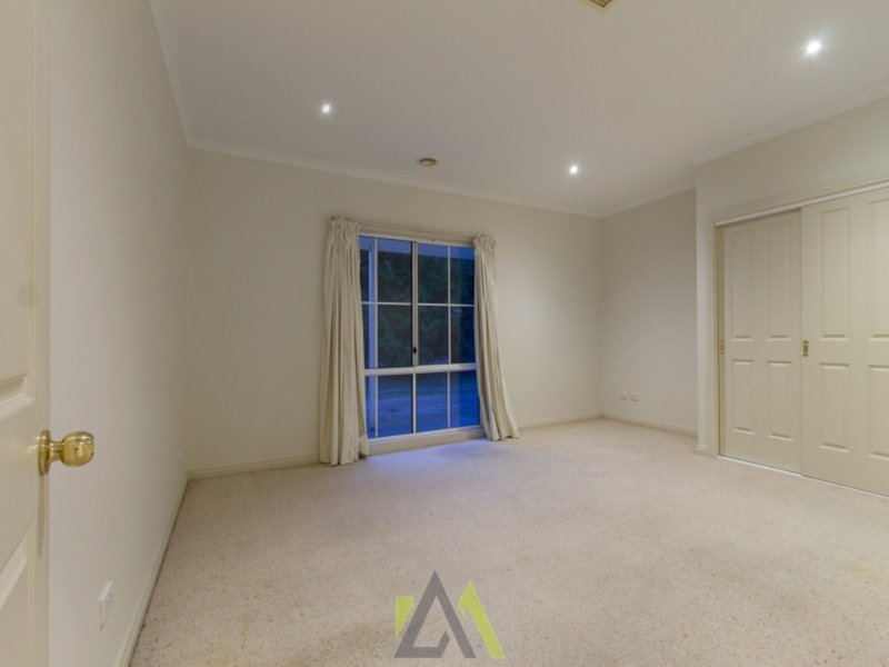 Photo - 82 Bartlett Street, Frankston South VIC 3199 - Image 7