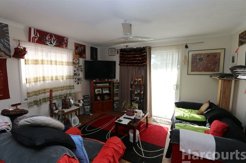 Photo - 82 Boronia Dr , Bellara QLD 4507 - Image 8