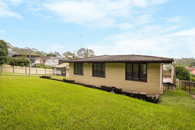 Photo - 82 Byth Street, Stafford QLD 4053 - Image 12