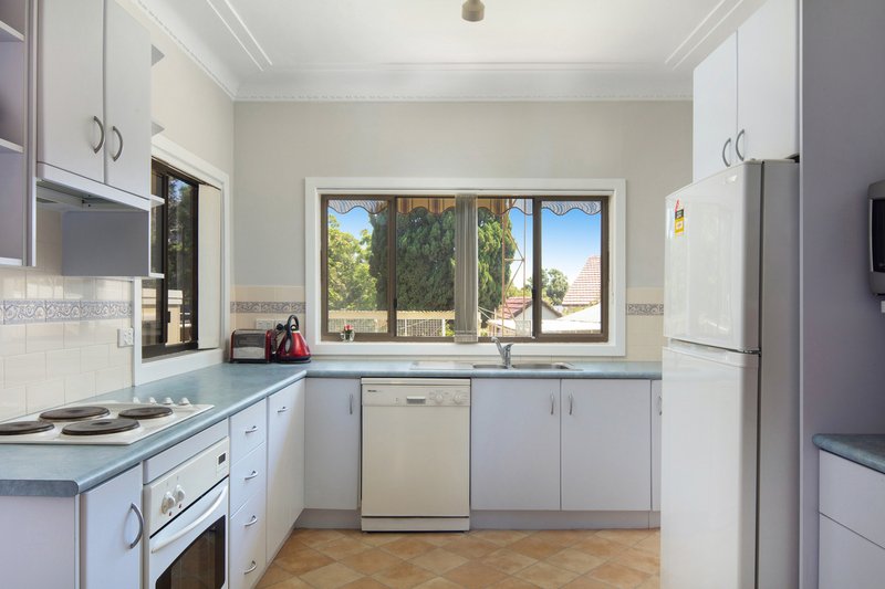 Photo - 82 Cabbage Tree Lane, Fairy Meadow NSW 2519 - Image 2