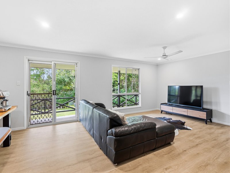 Photo - 82 Cedarvale Road, Sandy Creek QLD 4515 - Image 5