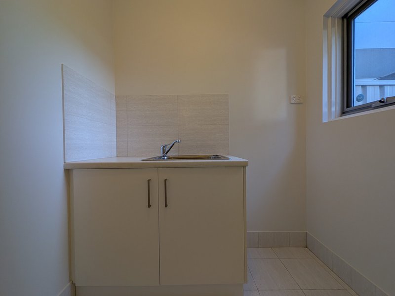 Photo - 8/2 Countryman Court, Kidman Park SA 5025 - Image 17