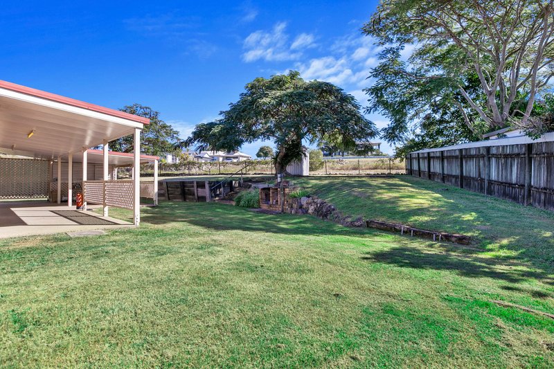 Photo - 82 Crawford Drive, Dundowran QLD 4655 - Image 14