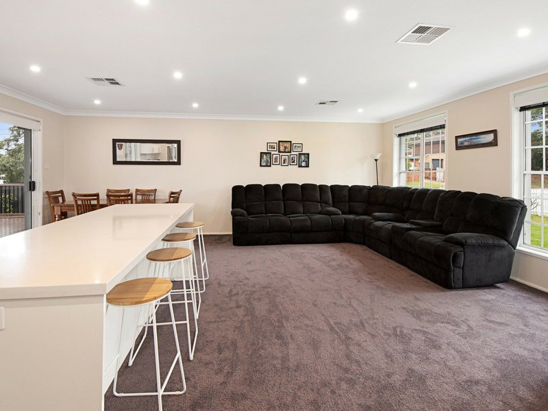 Photo - 82 Croston Road, Engadine NSW 2233 - Image 2