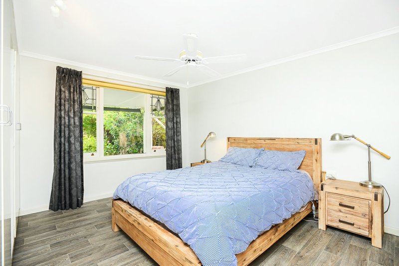 Photo - 82 Crozier Rd , Victor Harbor SA 5211 - Image 10