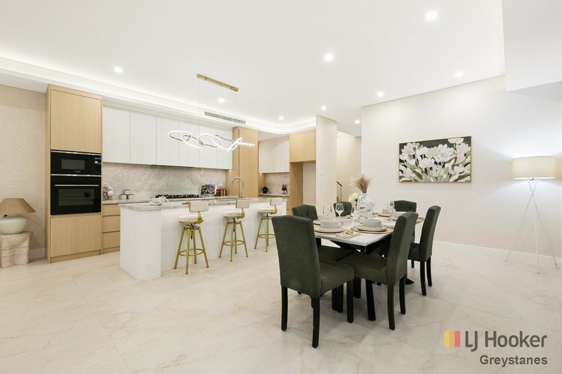 Photo - 82 Darling Street, Greystanes NSW 2145 - Image 4