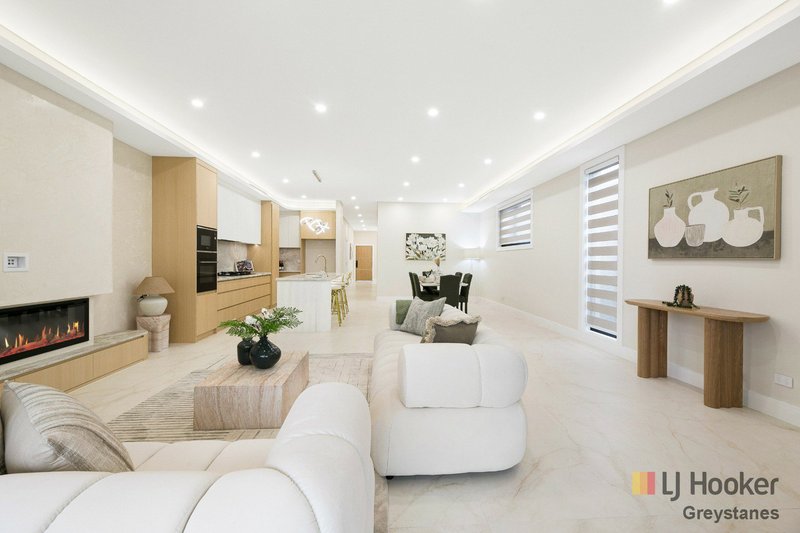 Photo - 82 Darling Street, Greystanes NSW 2145 - Image 5