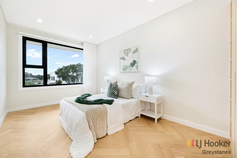 Photo - 82 Darling Street, Greystanes NSW 2145 - Image 10