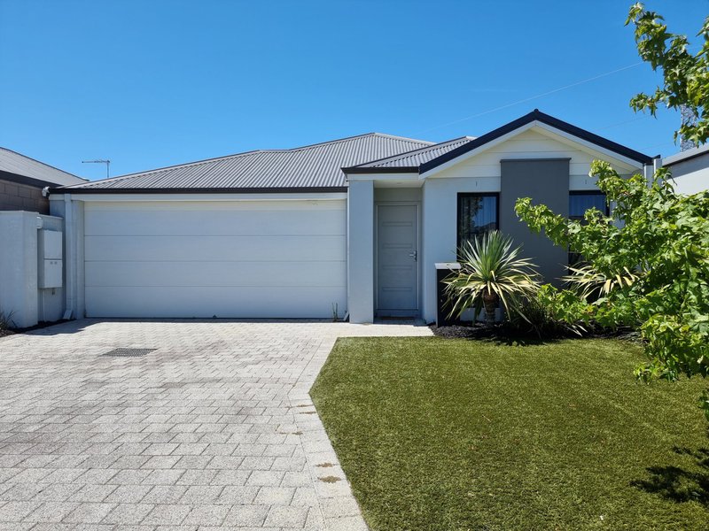 82 Doryanthes Avenue, Piara Waters WA 6112