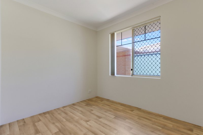 Photo - 8/2 Dowling Street, Rockingham WA 6168 - Image 11