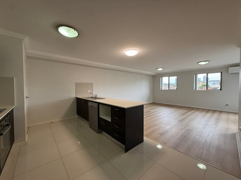 Photo - 8/2 Dressler Court, Holroyd NSW 2142 - Image 2