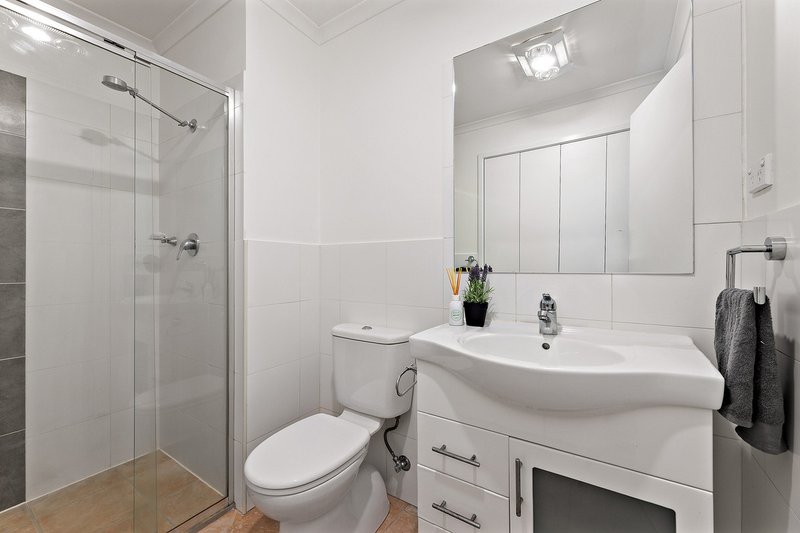 Photo - 8/2 Eardley Street, Bruce ACT 2617 - Image 11