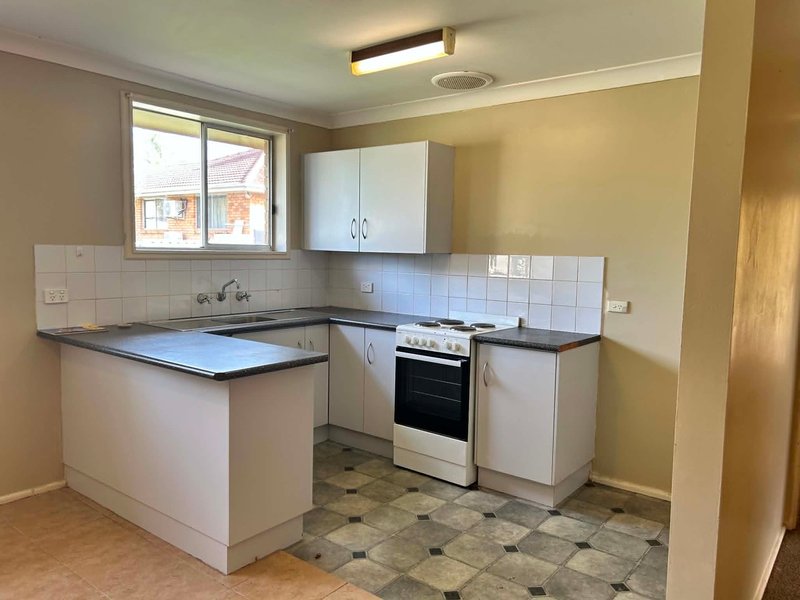 Photo - 8/2 Edward Street, Tamworth NSW 2340 - Image 3