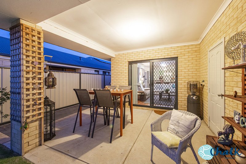 Photo - 82 Fisher Street, Rockingham WA 6168 - Image 4