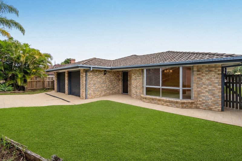 Photo - 82 Forrest Street, Nudgee QLD 4014 - Image 2