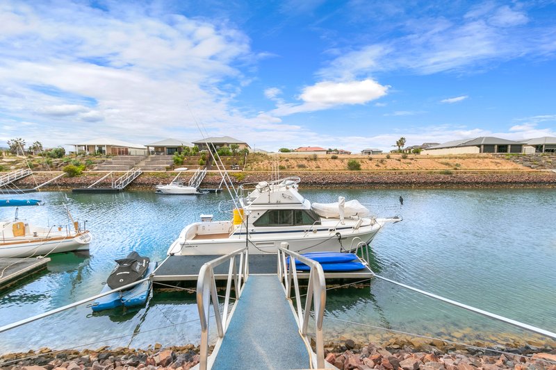 Photo - 82 Gilmore Crescent, Wallaroo SA 5556 - Image 4