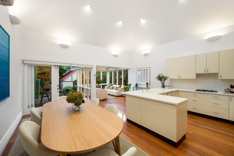 Photo - 82 Glover Street, Mosman NSW 2088 - Image 4