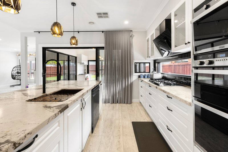 Photo - 82 Golf Links Drive, Beveridge VIC 3753 - Image 3