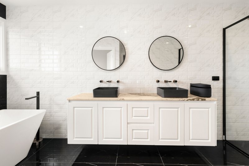 Photo - 82 Golf Links Drive, Beveridge VIC 3753 - Image 8