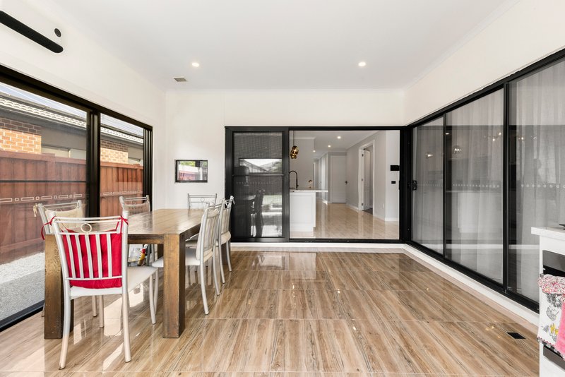 Photo - 82 Golf Links Drive, Beveridge VIC 3753 - Image 13