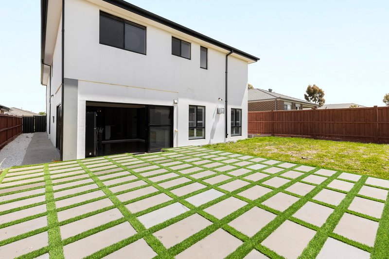 Photo - 82 Golf Links Drive, Beveridge VIC 3753 - Image 15