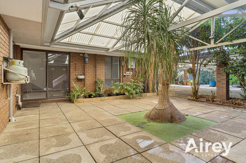 Photo - 82 Grove Road, Lesmurdie WA 6076 - Image 6