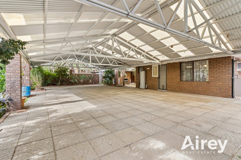 Photo - 82 Grove Road, Lesmurdie WA 6076 - Image 10