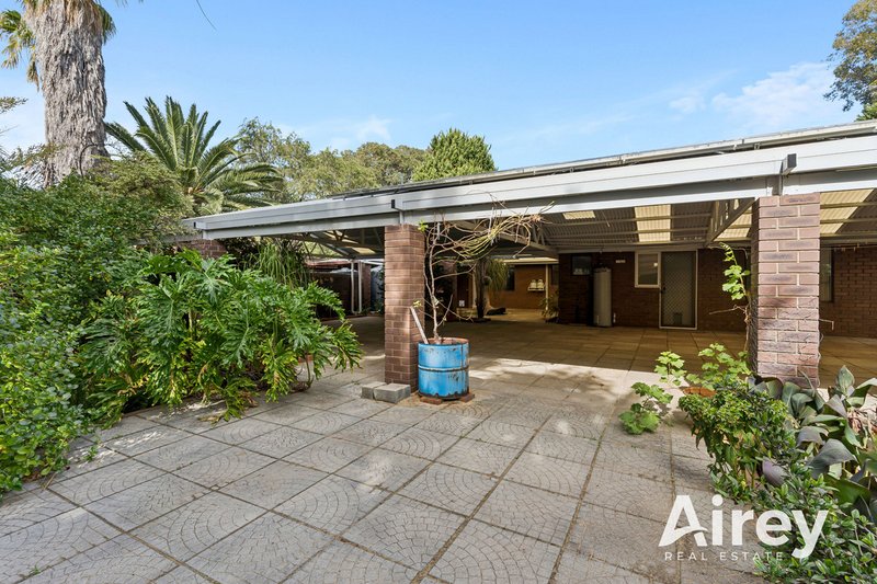 Photo - 82 Grove Road, Lesmurdie WA 6076 - Image 12