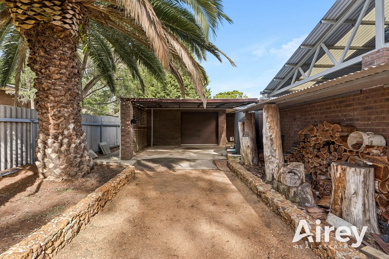Photo - 82 Grove Road, Lesmurdie WA 6076 - Image 15