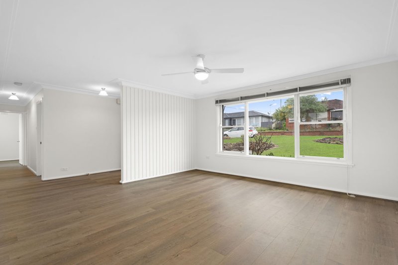 Photo - 82 Hanbury Street, Greystanes NSW 2145 - Image 3