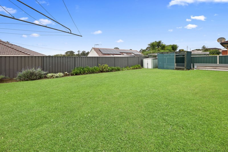 Photo - 82 Hanbury Street, Greystanes NSW 2145 - Image 8